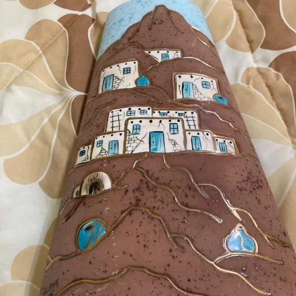 Signed pottery piece - Picture 3 of 5